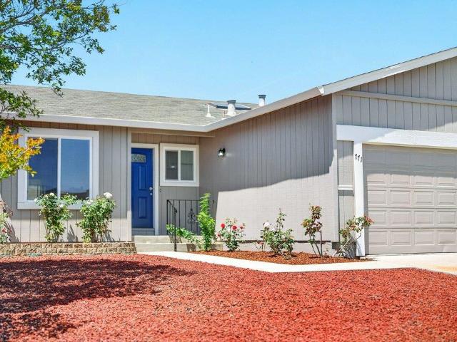 House for sale in Freedom, California