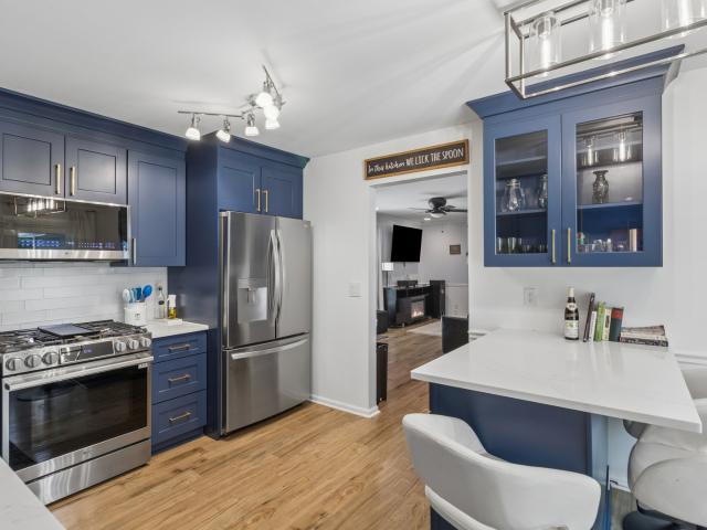 House for sale in Mchenry, Illinois