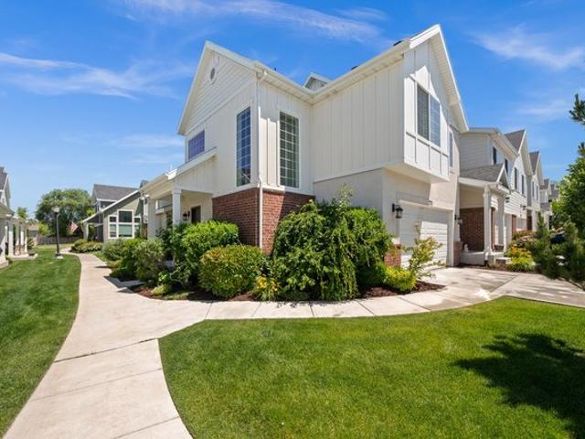 Townhouse for sale in Sandy, Utah