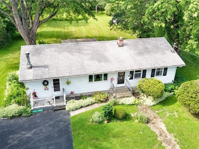 House for sale in Bowmansville, New York