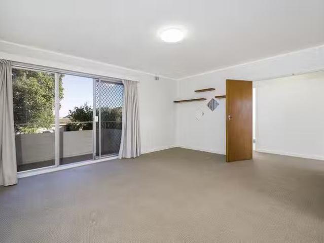 Apartment for rent in Yokine
