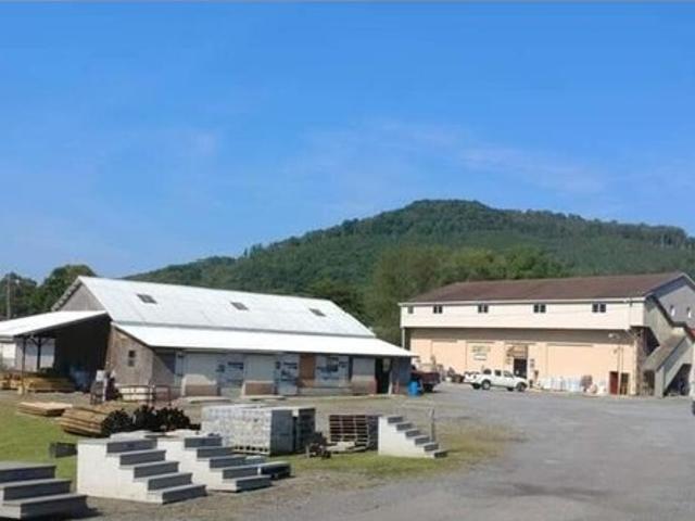 House for sale in Rainelle, West Virginia