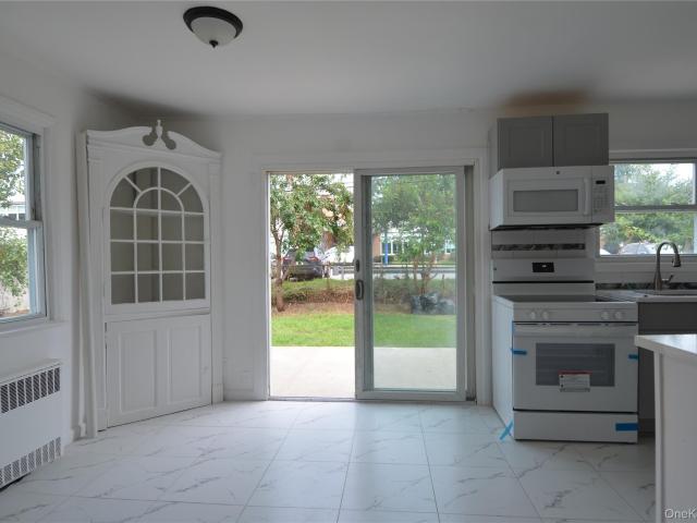 Property for rent in Nassau, New York