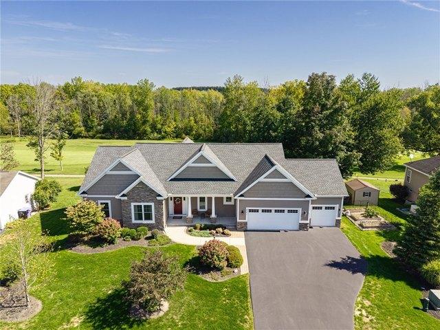 House for sale in Macedon, New York