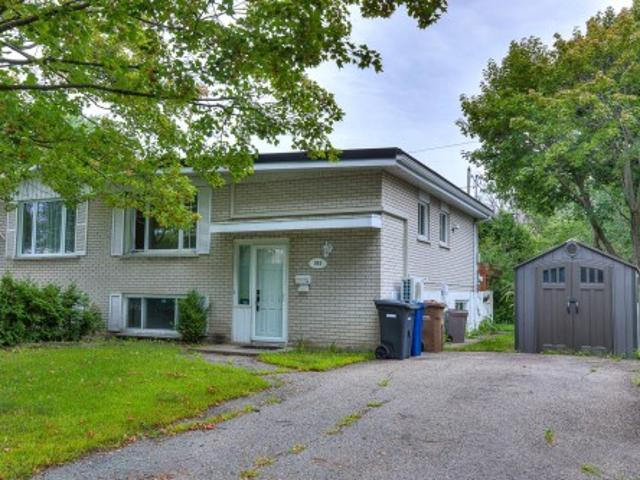 House for rent in Sainte-dorothee, Quebec