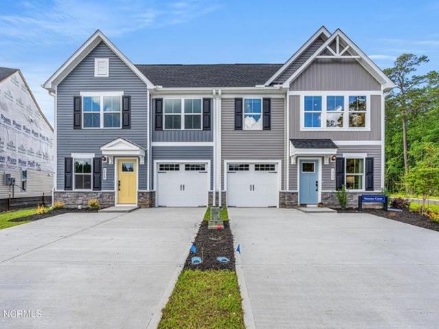 Townhouse for sale in Bolivia, North Carolina