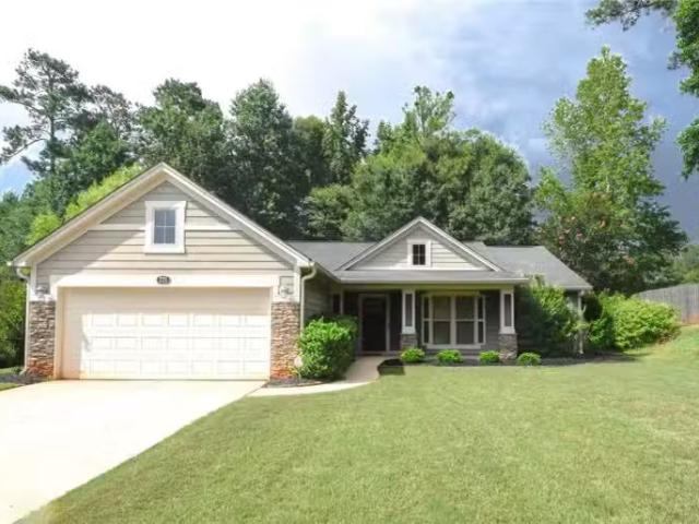 House for rent in Auburn