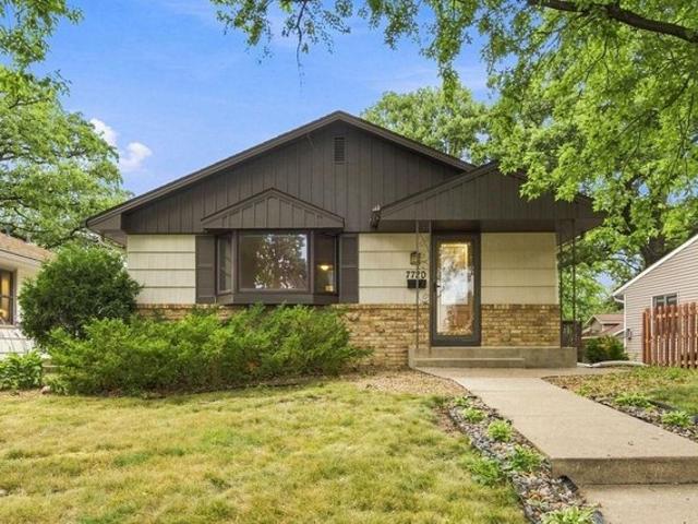 House for sale in Hennepin, Minnesota