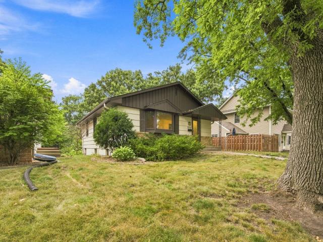 House for sale in Hennepin, Minnesota