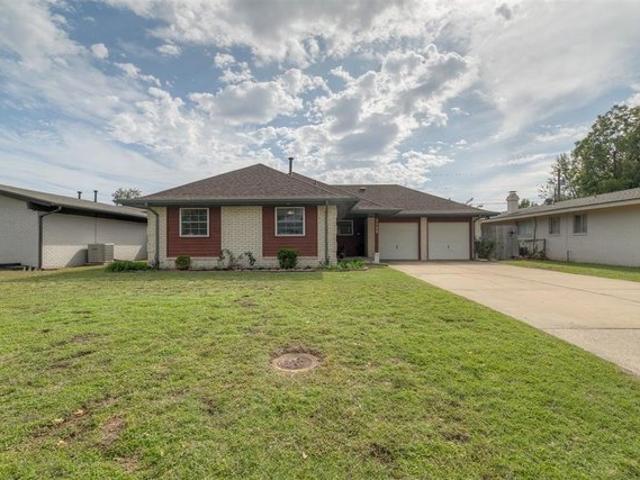 House for sale in Bethany, Oklahoma County