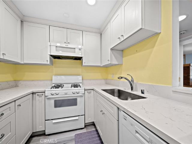 Condo for sale in Stanton, California