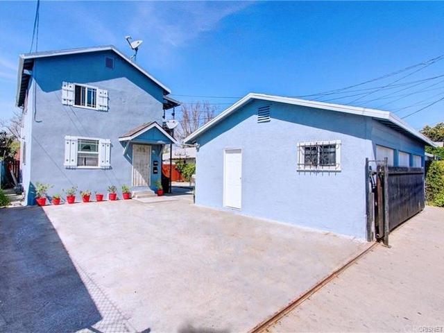 House for sale in Canoga Park, California
