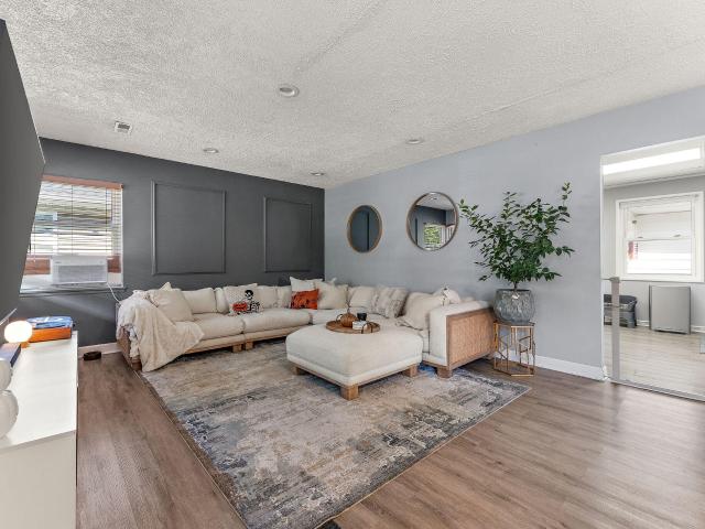 House for sale in Schleicher, Hammond