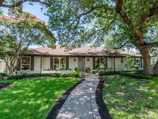 House for sale in Dallas, Texas