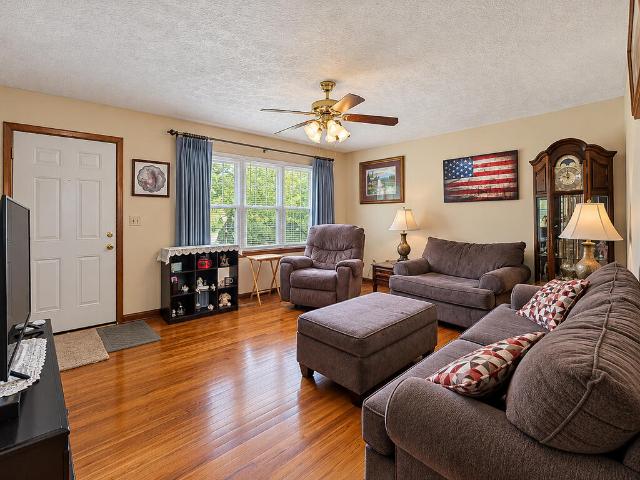 House for sale in Spring Dale Subdivision, Gallipolis