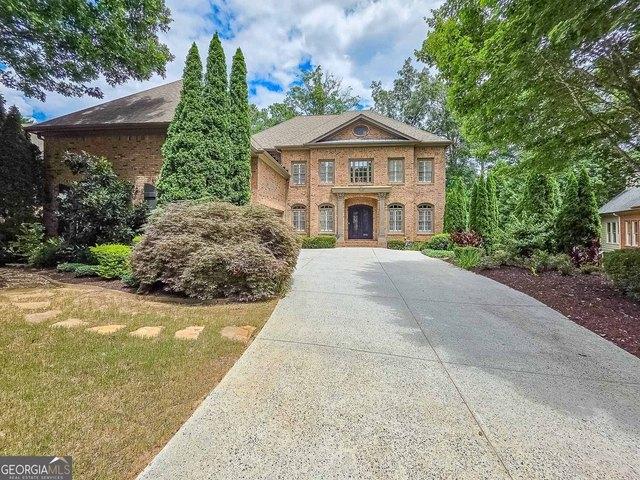 House for sale in Sandy Springs, Georgia