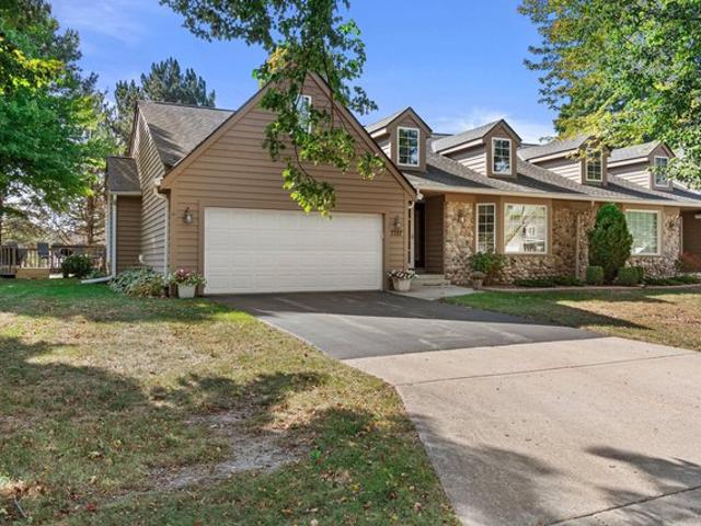 Condo for sale in Franklin, Wisconsin