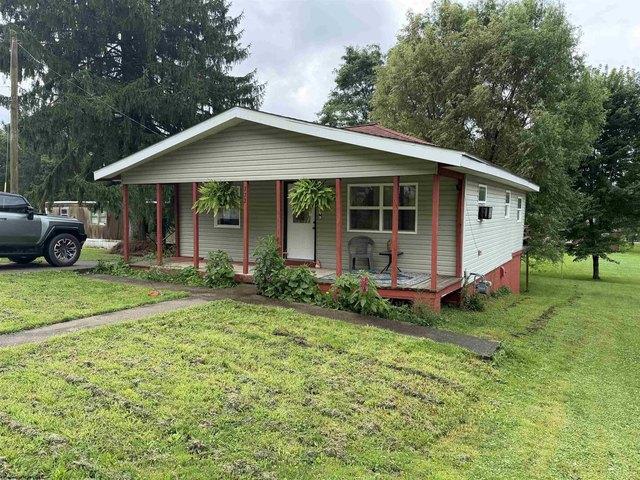 House for sale in Elkins, West Virginia