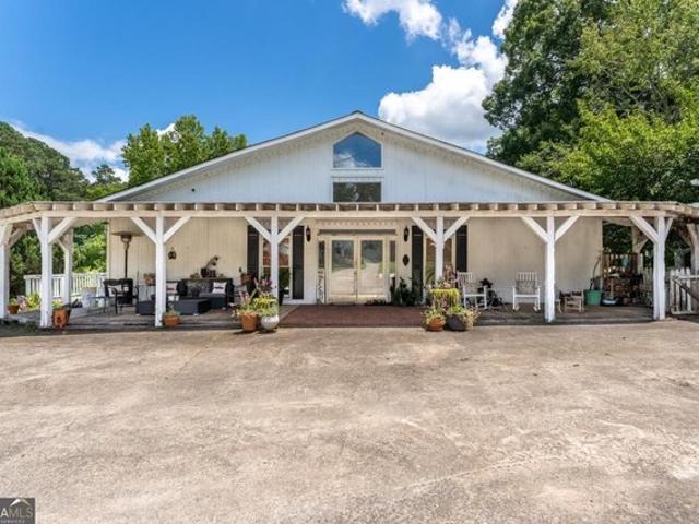 House for sale in Canton, Georgia