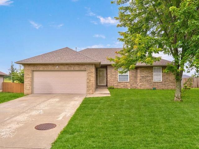 House for sale in Nixa, Missouri