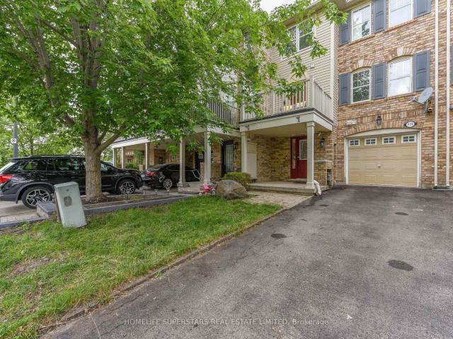 Townhouse for sale in Woburn, Ontario