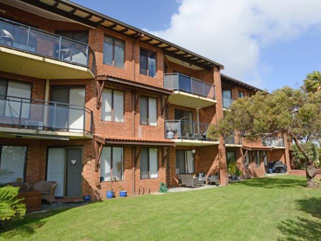 Room for rent in Stirling, Western Australia