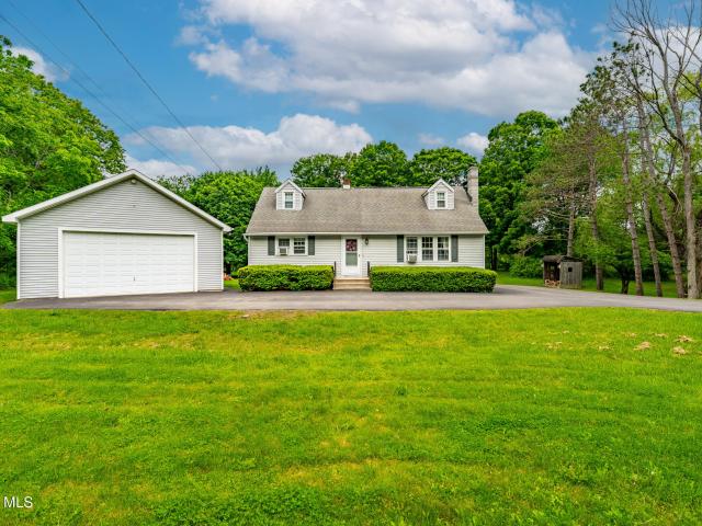 House for sale in Duanesburg, New York