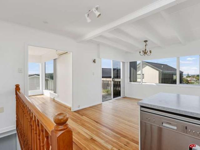 House for sale in Whangaparaoa