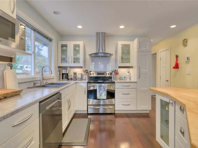 House for sale in Port Hardy, British Columbia