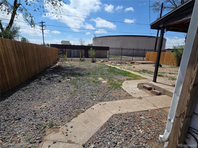 House for sale in Dupont, Colorado