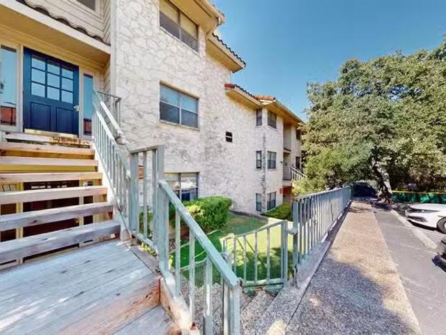 Condo for sale in San Antonio Condo for sale in San Antonio
