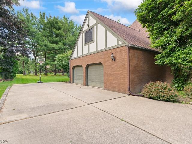 House for sale in North Canton, Ohio