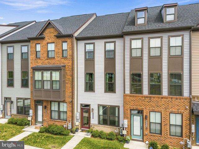 Townhouse for sale in Glen Burnie, Maryland