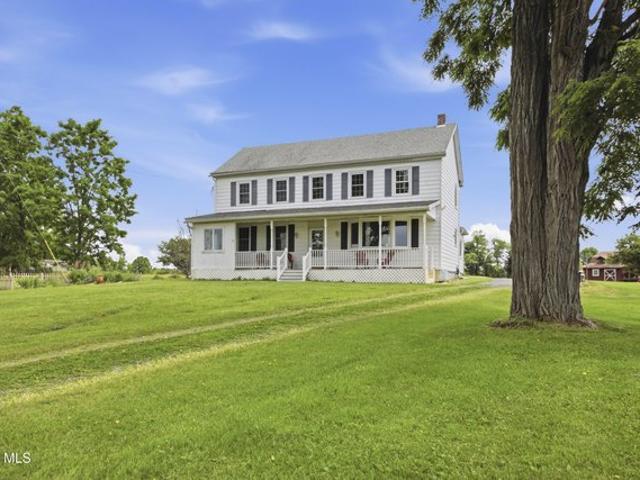 House for sale in Amsterdam, New York