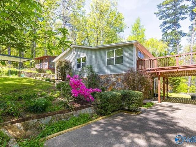 House for sale in Grant, Alabama