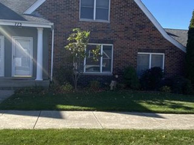 Townhouse for rent in Crown Point, Indiana