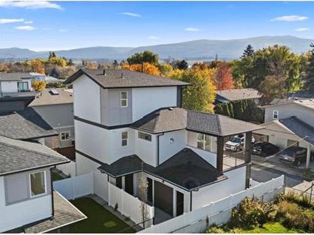 House for sale in Pandosy, Kelowna