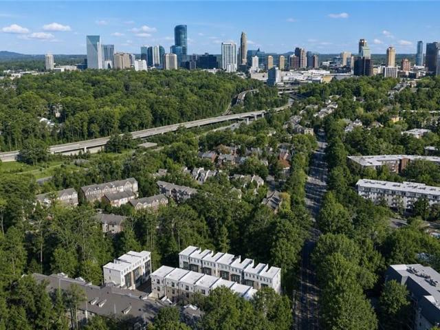 Townhouse for sale in Lindbergh, Atlanta