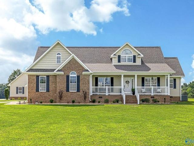 House for sale in Albertville, Alabama