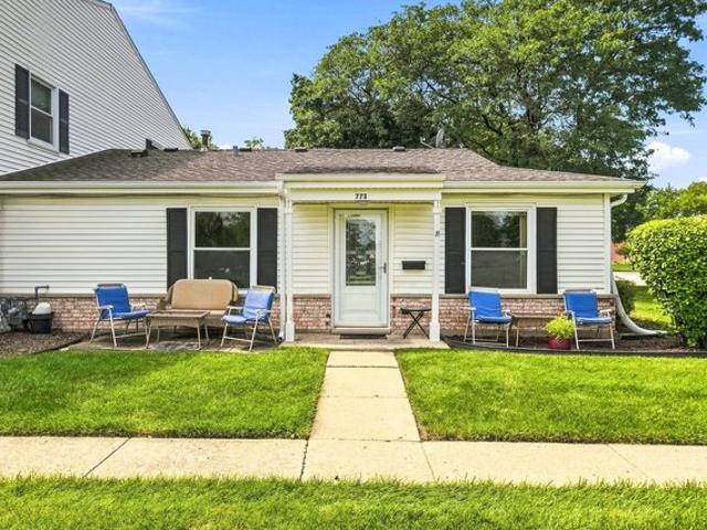 Condo for sale in Elk Grove Village, Cook County
