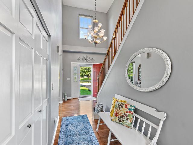 House for sale in Mchenry, Illinois