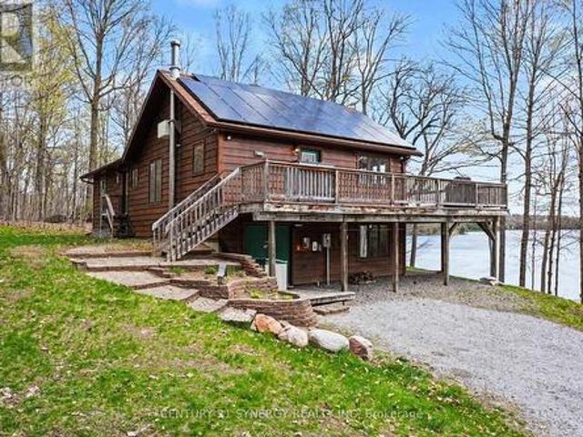 House for sale in South Frontenac, Ontario