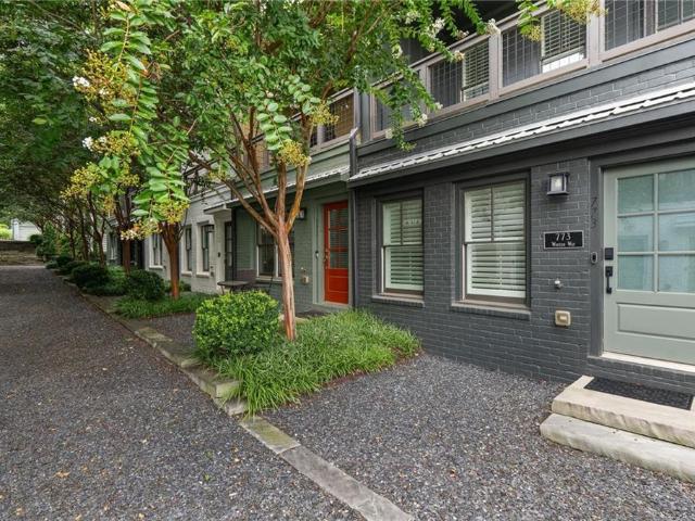 Townhouse for sale in Atlanta, Georgia