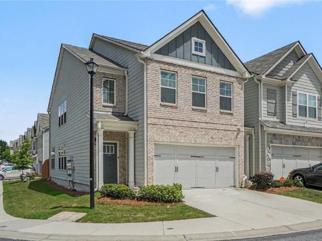 Townhouse for sale in Fairburn, Georgia