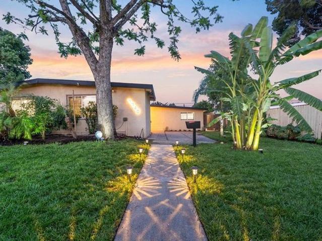 House for sale in Reseda, Canoga Park
