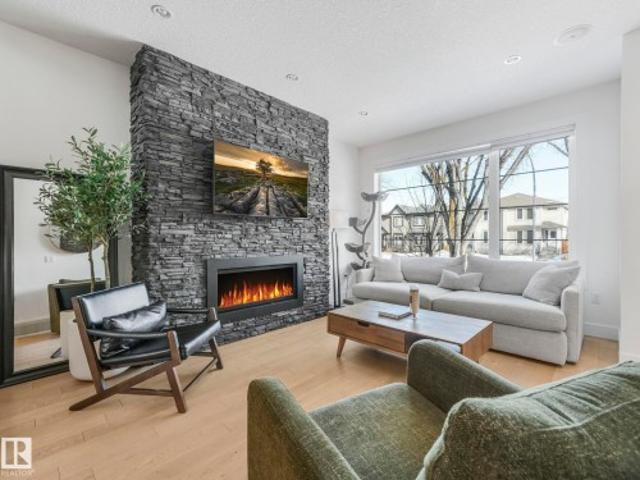 House for sale in Wedgewood, Alberta