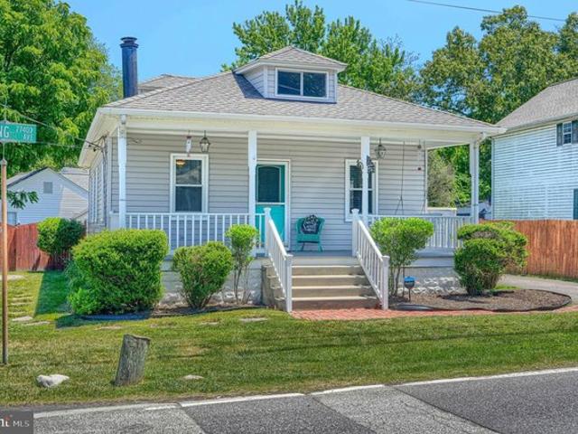 House for sale in Pasadena, Maryland