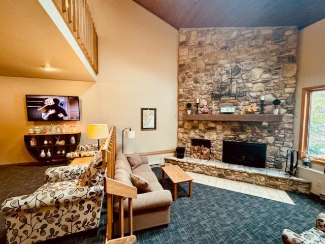 Condo for sale in Egg Harbor, Wisconsin