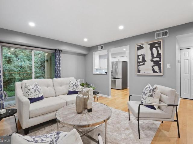 Condo for sale in Virginia