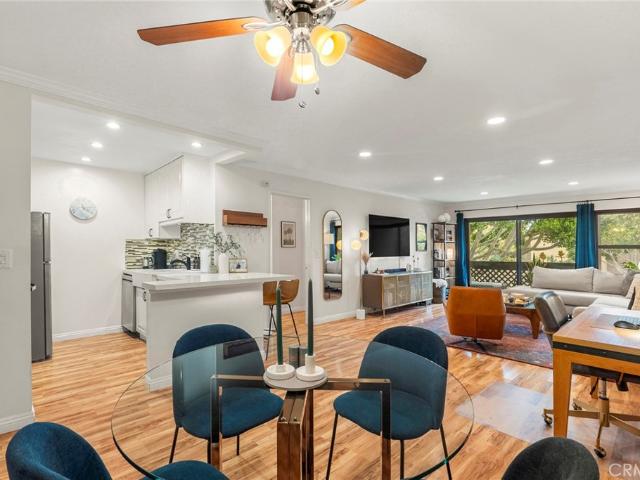 Condo for sale in Canoga Park, California